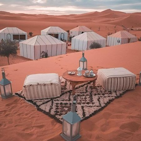 Exceptional Luxury Camp Hotel Merzouga Buitenkant foto