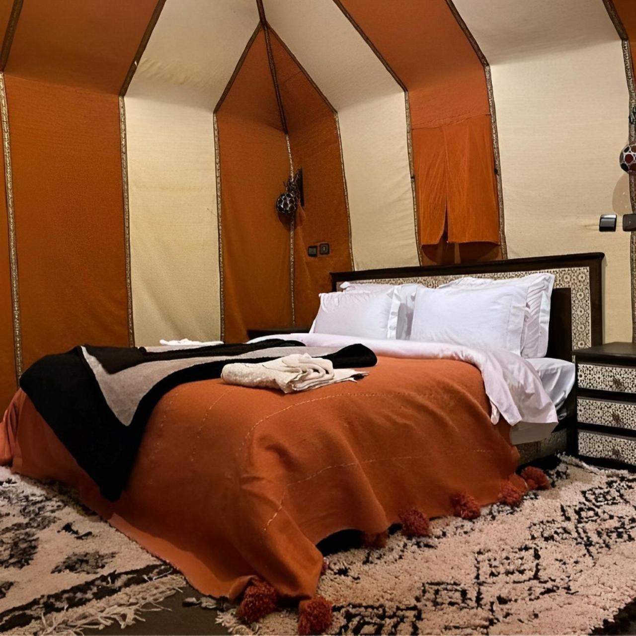 Exceptional Luxury Camp Hotel Merzouga Buitenkant foto
