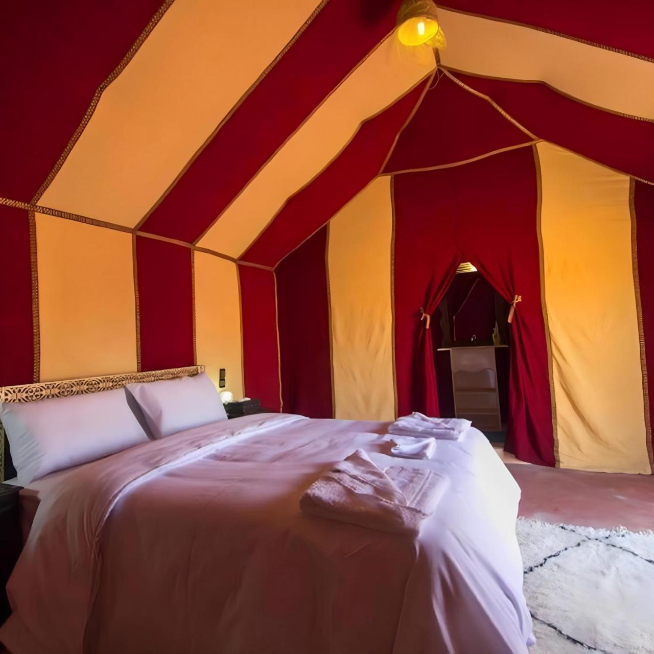 Exceptional Luxury Camp Hotel Merzouga Buitenkant foto